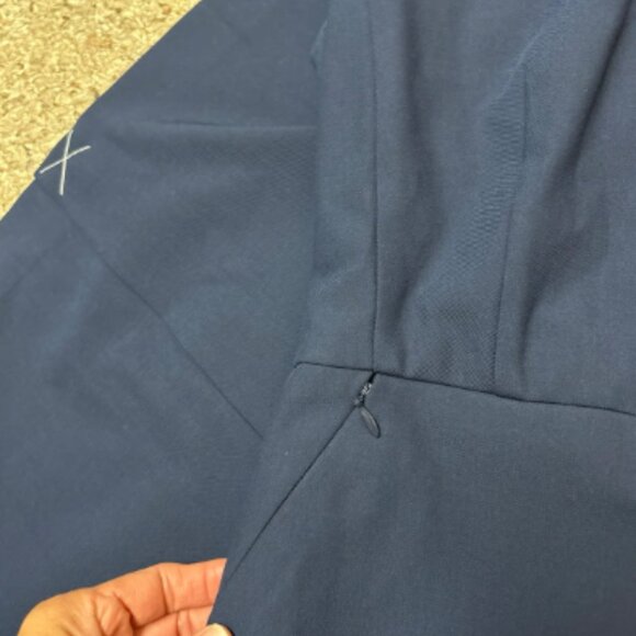 Elegant Navy Blue Women's Dress - Picture 7 of 8